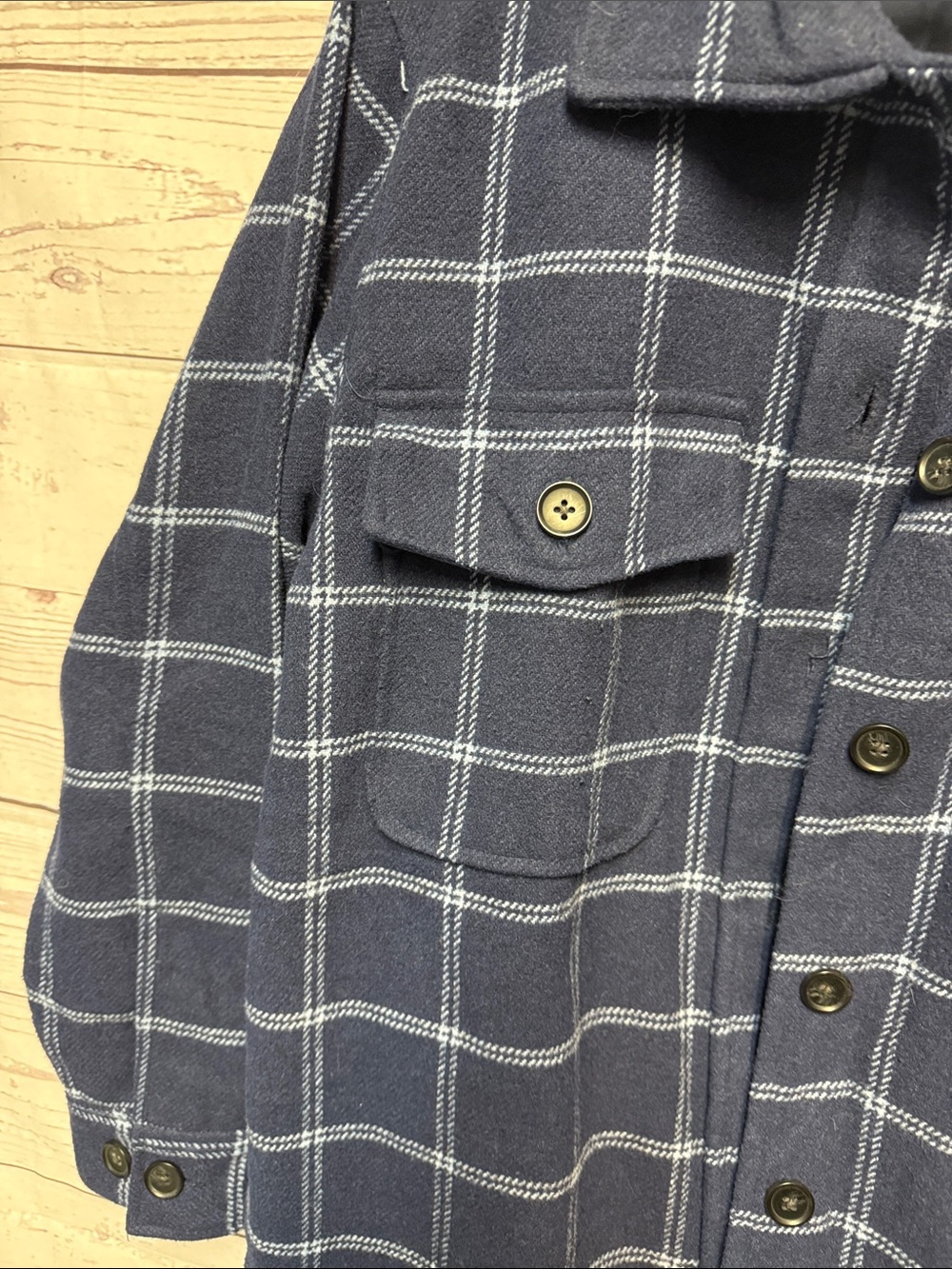 Tilley Shacket - Picture 4 of 6